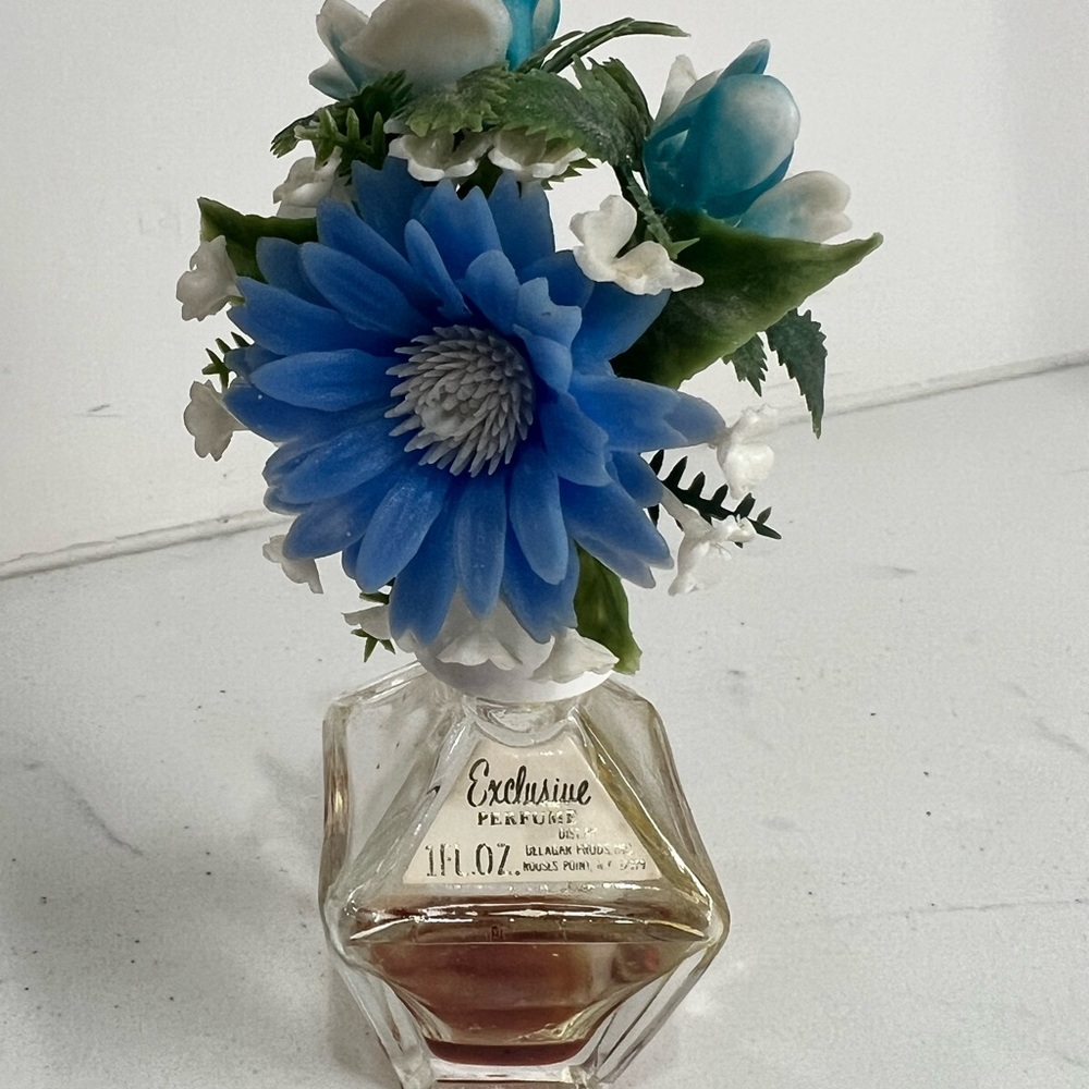 Exclusive Perfume Vintage Mid Century Floral Top 1oz. Rare